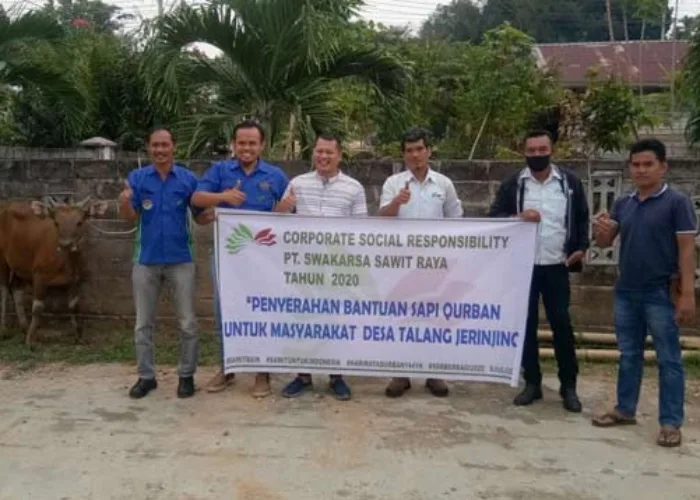 PT SSR Bantu Masyarakat Talang Jerinjing Hewan Kurban
