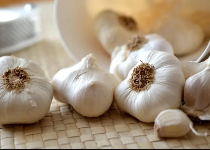 Mau Tau Cara Menghilangkan Bau Bawang Putih? Cobalah Cara Berikut
