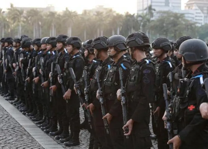 Polda Riau Tugaskan 100 Brimob ke Dua Daerah Rawan Gangguan KKB Papua