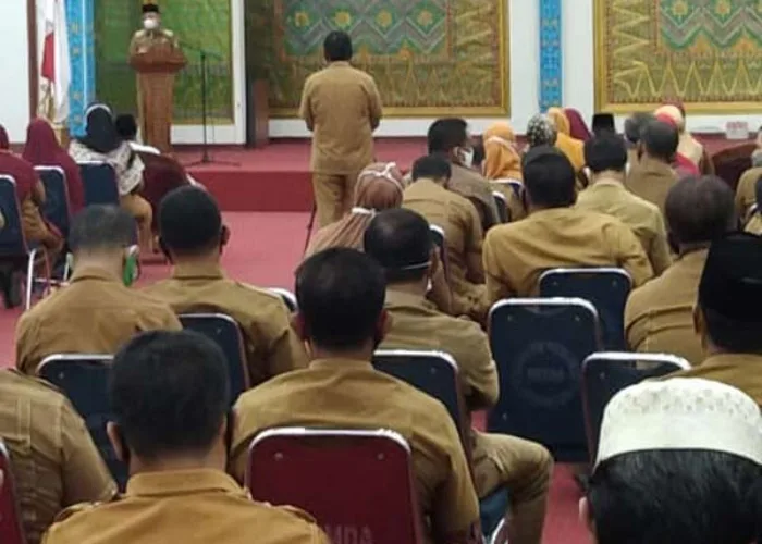 Jelang Belajar Mengajar Tatap Muka Dimulai, Bupati HM Harris Wajibkan Guru Tes Swab