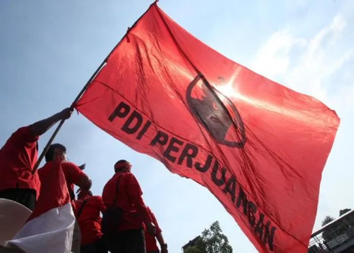 Ketika Kader PDIP Tergusur, Politik Dinasti Berdiri Kokoh