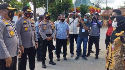 Kapolda Kunjungi Kantor KPU Inhu, Imbau Masyarakat Ciptakan Pilkada Aman dan Sejuk