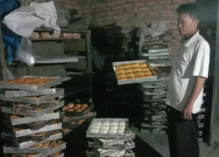 Usaha Roti Binaan Semen Padang Tetap Bertahan di Tengah Covid 19