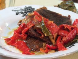 Mau Menikmati Enaknya Dendeng Batokok? Tak Usah Beli, Coba Saja Resep Berikut