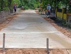 Empat Kelurahan di Pasir Penyu Inhu Serentak Semenisasi Jalan