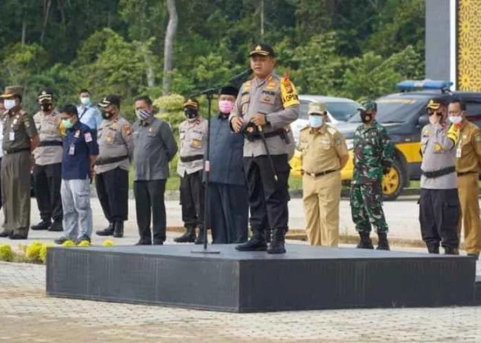 Bupati Sukiman Hadiri Apel Pergeseran Personel Pengamanan TPS Pilkada Rohul 2020