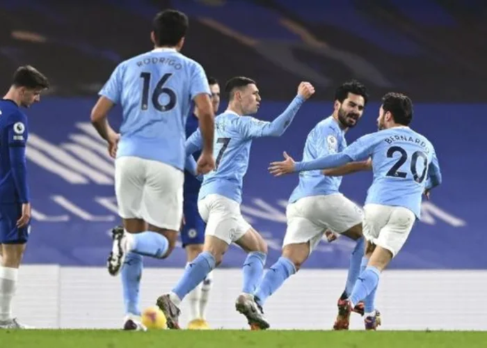 Manchester City Pecundangi Chelsea di Stamford Bridge