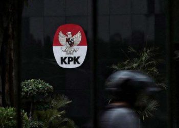 KPK Periksa Mantan Bupati Kampar Jefry Noer dan Mantan Ketua DPRD Ahmad Fikri