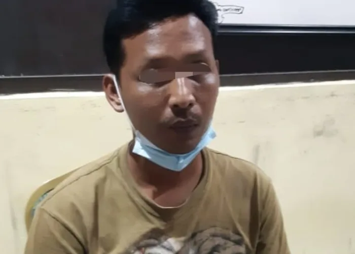 Mengaku Ahli Terapi Totok, Sang Dukun Malah Cabuli Gadis Ini