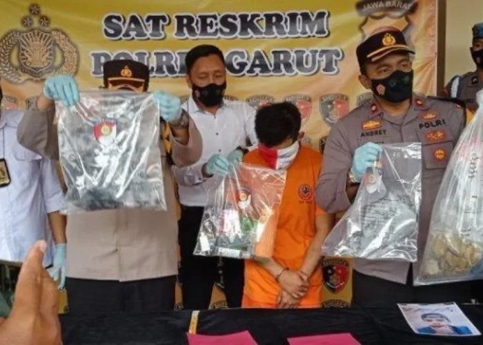 Ternyata Ini Alasan Pacar Weni Membunuh dan Tancapkan Bambu di Mayat Sang Kekasih