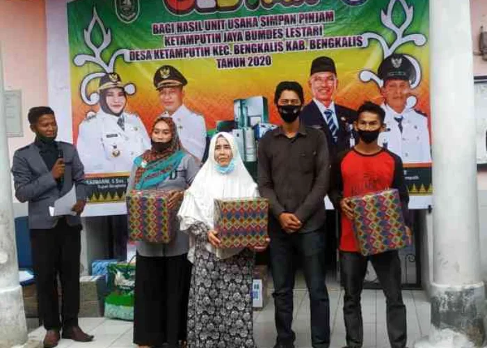 Gebyar Bagi Hasil BUMDes Ketam Putih: Berry: Pemerintah Beri Perhatian Serius