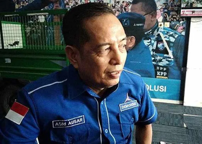 Hadiri KLB Sibolangit, Dua Ketua DPC Demokrat di Riau Dipecat
