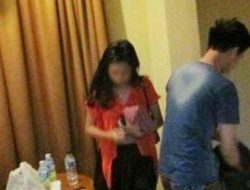 Suami Banting Tulang Jualan Buah Malam Hari, Istri Malah Bawa Laki-laki ke Rumah