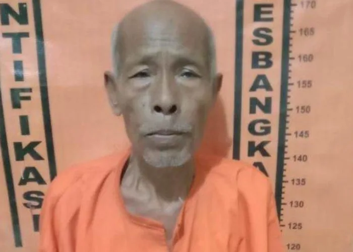 Saking Emosinya, Mertua Bacok Leher Mantu Saat Sujud Salat Magrib