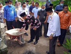 Pj Bupati Chairul Riski Letakan Batu Pertama Pembangunan RLH Baznas Inhu