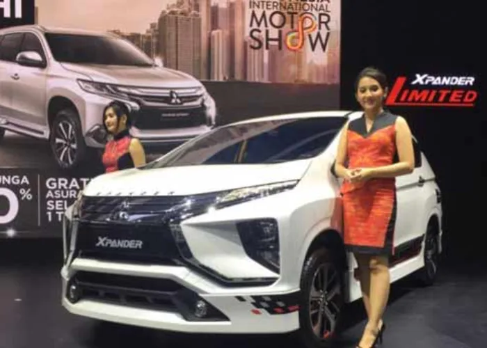 Penjualan Mobil di Indonesia Ambruk