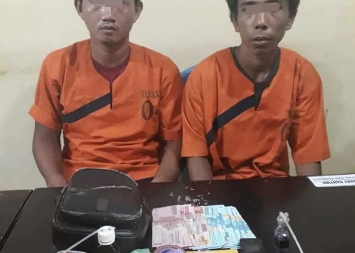 Dua Warga Peranap Inhu Ditangkap, 21 Bungkus Sabu Diamankan