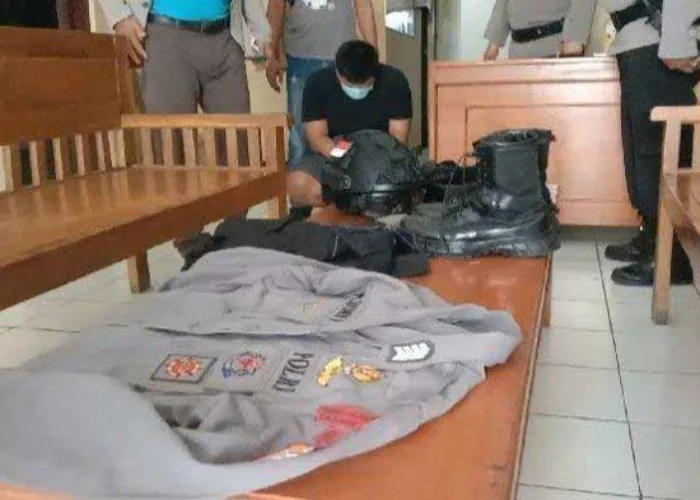 Berbekal Seragam Brimob, Pria Ini Pikat Lalu Bawa Kabur Mobil Sang Janda