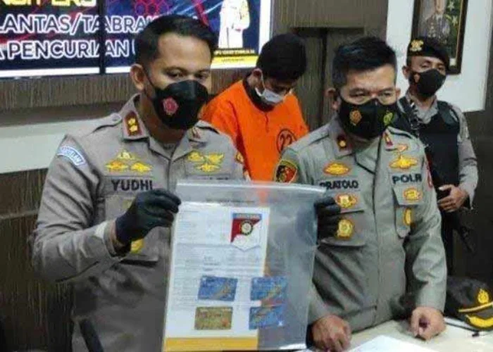 Kartu ATM Ditukar, Sales Roti Kuras Uang di Rekening Pelanggan