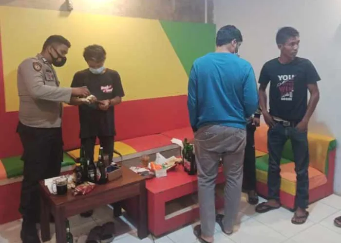 Polsek Seberida Inhu Razia Tempat Hiburan Malam