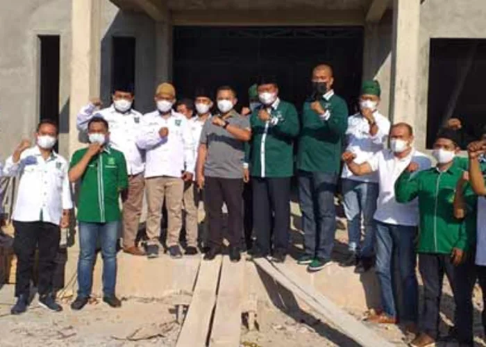 Realisasi Pembangunan Kantor DPC PKB Inhu 80 Persen, Ketua Baru Diminta Melanjutkan