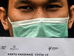 Marketplace Diramaikan Jasa Cetak Kartu Vaksin, Kemendag Bertindak