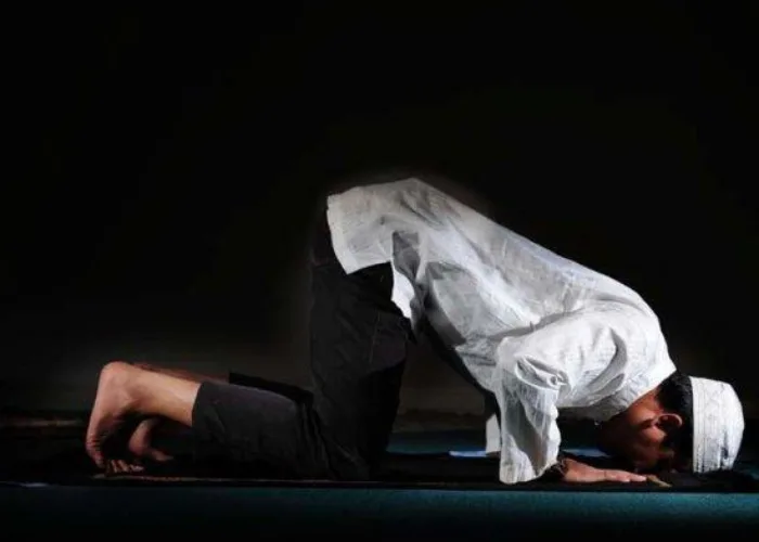 Bingung Tentukan Pilihan? Coba Sholat Istikharah Minta Petunjuk Allah SWT, Ini Niat dan Tata Caranya