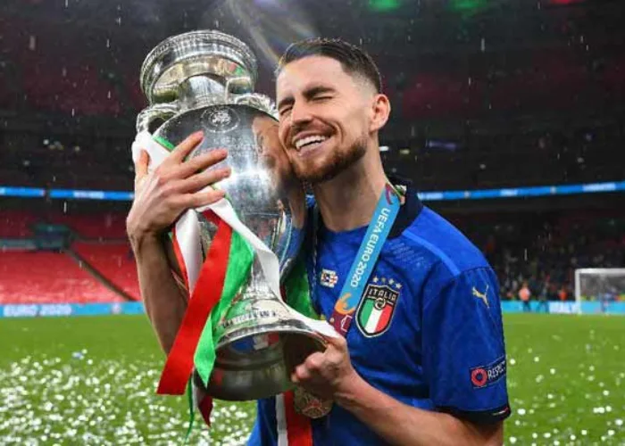 Jorginho Terpilih Sebagai Pemain Terbaik UEFA 2021
