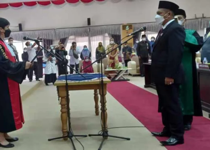 Ketua PN Rengat Ambil Sumpah Jabatan Ketua DPRD, Ini Harapan Wabup Inhu