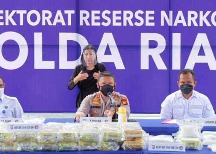 Polda Riau Amankan 87 Kg Sabu Asal Malaysia, Masuk dari Pantai Dumai Disimpan di Hutan Bakau