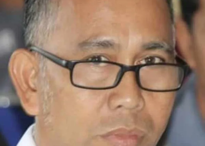 Pasar Lirik Memprihatinkan, Sampah Menumpuk Timbulkan Bau Busuk, Begini Penjelasan DLH