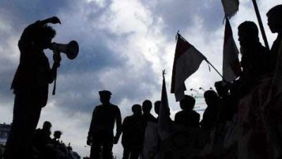 Minta KPK Periksa Luhut dan Erick Thohir Soal Dugaan Bisnis PCR, Besok Mahasiswa Demo