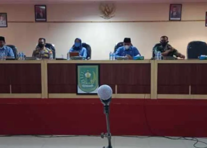 Bupati Rezita Bahas Langkah Strategis Capai Target Vaksinasi 70 Persen Akhir Desember, Libatkan Semua Stakeholder