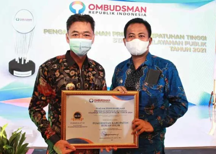 Rohil Raih Penghargaan Terbaik III Nasional Kepatuhan Standar Pelayanan Publik 2021