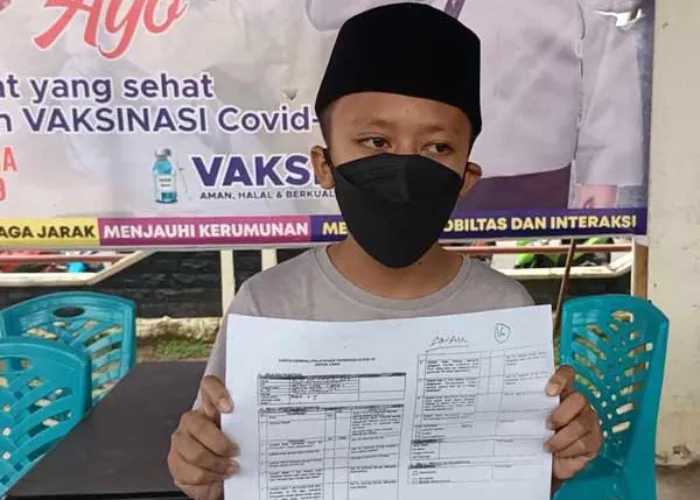 Sejumlah Santri Datangi Gerai Vaksin Presisi Polres Inhu, Tanpa Paksaan Minta Divaksin