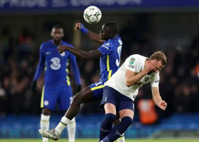 Chelsea Bungkam Tottenham 2-0