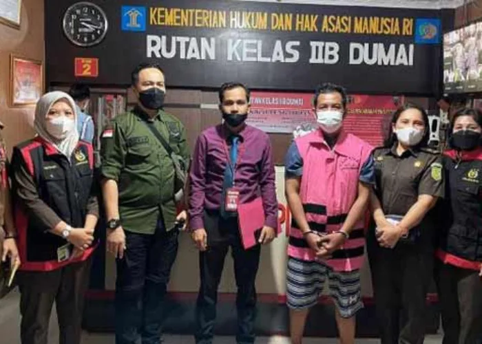 Selewengkan Dana Zakat, Kejari Dumai Jebloskan Pria Ini ke Penjara