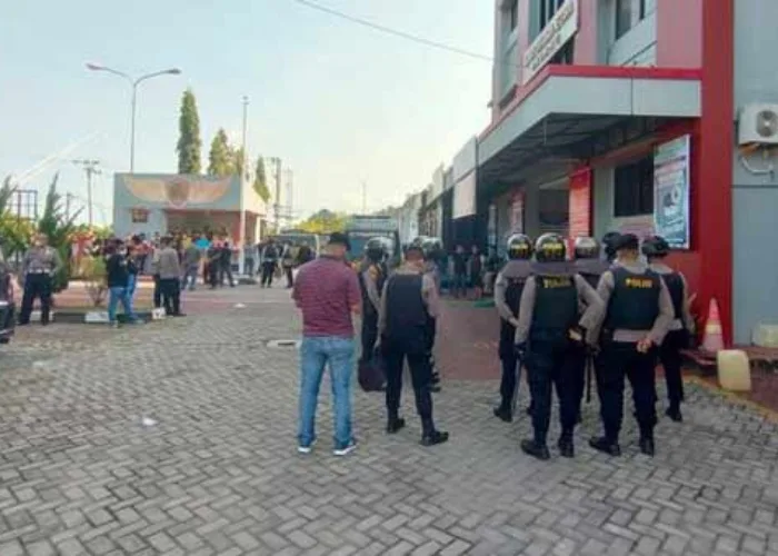 Rutan Padang Sumbar Rusuh, 25 Napi Provokator Dipindahkan