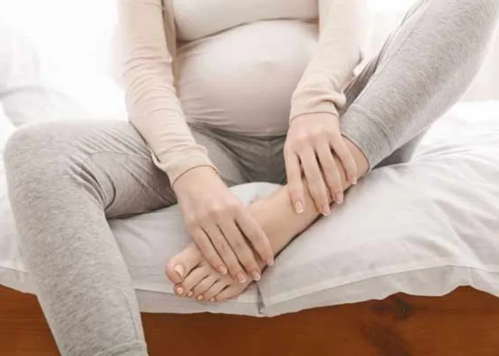Saat Hamil Kaki Sering Pegal, Cobalah Enam Solusi Berikut!
