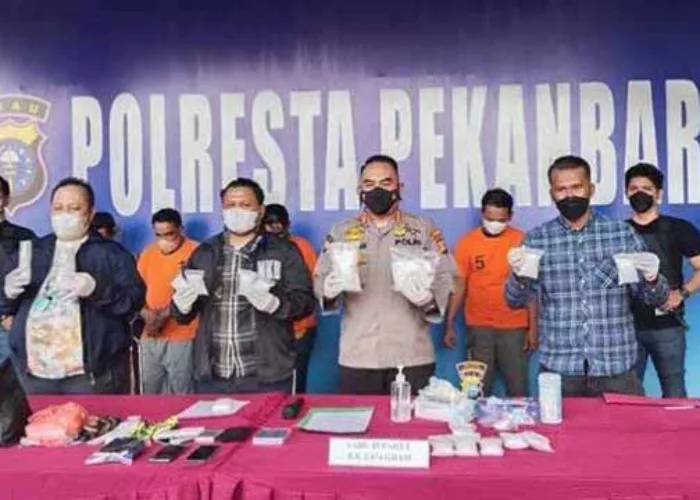 Oknum Sipir Rutan Pekanbaru Ditangkap, Ternyata Ini Penyebabnya!