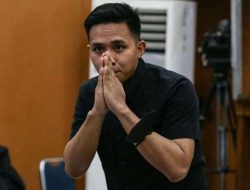 Sorak-sorai Pengunjung Sambut Vonis 1 Tahun 6 Bulan Penjara Eliezer