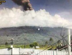 Gunung Kerinci Erupsi, Warga Diminta Waspada