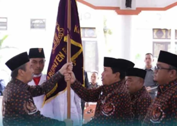 Bupati Sukiman Dilantik Sebagai Ketua DHC Badan Pembudayaan Kejuangan 45 Rohul