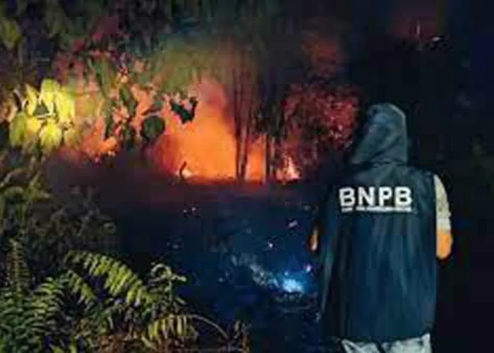 Lahan di Rimbo Panjang Kampar Terbakar, Titik Panas Kepung Inhu