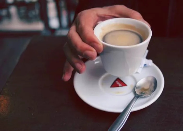 Waspada! 4 Resiko Kebiasaan Minum Kopi Begini Bisa Perpendek Umur