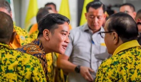 Gibran Dalam Bayang-Bayang Politik Dinasti
