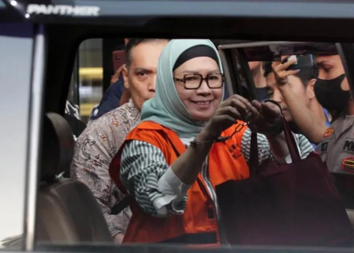 Tolak Sangkaan Korupsi, Mantan Dirut Pertamina Serahkan Bukti ke KPK