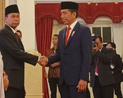 Gantikan Firli Bahuri, Presiden Jokowi Lantik Nawawi Sebagai Ketua KPK
