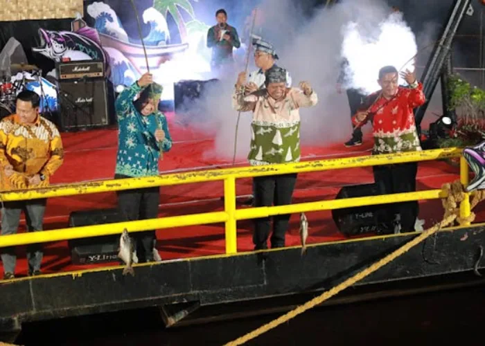 1.300 Pemancing Ramaikan Festival Sungai Siak