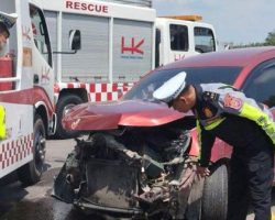 Kecelakaan Tunggal Tol Pekanbaru-Dumai, Diduga Mengantuk, Mobil Tabrak Pembatas